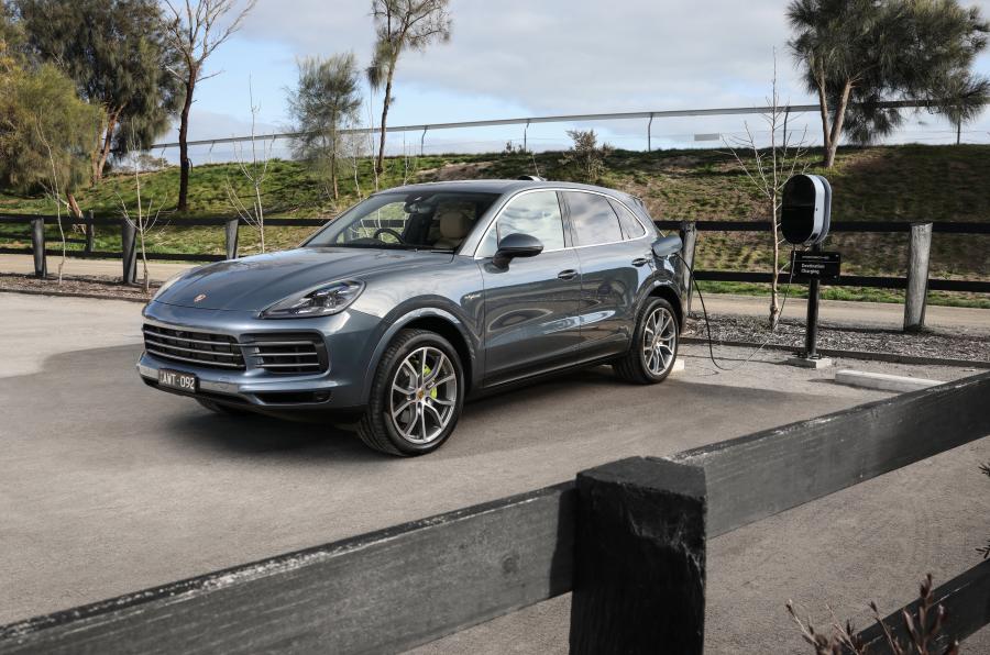  Porsche Cayenne E-Hybrid (PO536) 2018 года  (AU) (фото 7 из 12)
